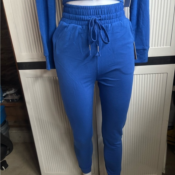 Vibrant Blue Women's Jogger Set - Picture 3 of 3